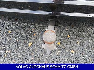 Volvo  B4 AWD R-Design Anhängerkupplung